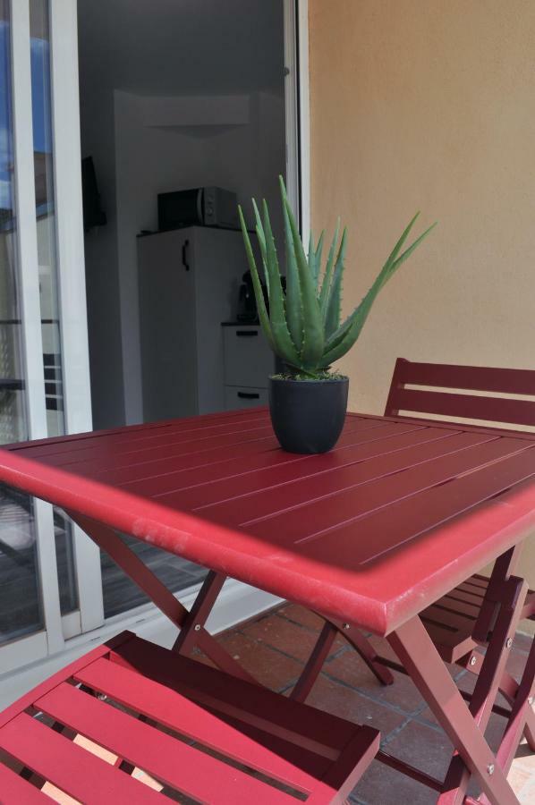 Ibanova Appartements كولِيورْ المظهر الخارجي الصورة